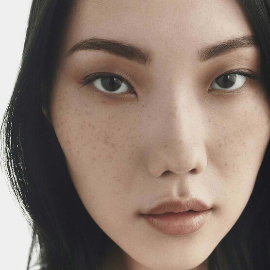 STUDIO FIX FLUID BASE NC5